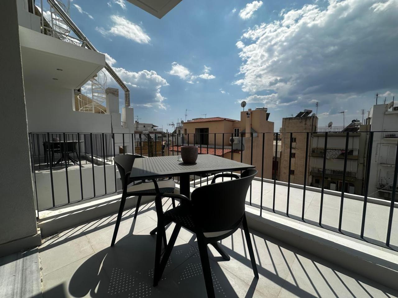 Aparthotel Alki-House Atene Esterno foto