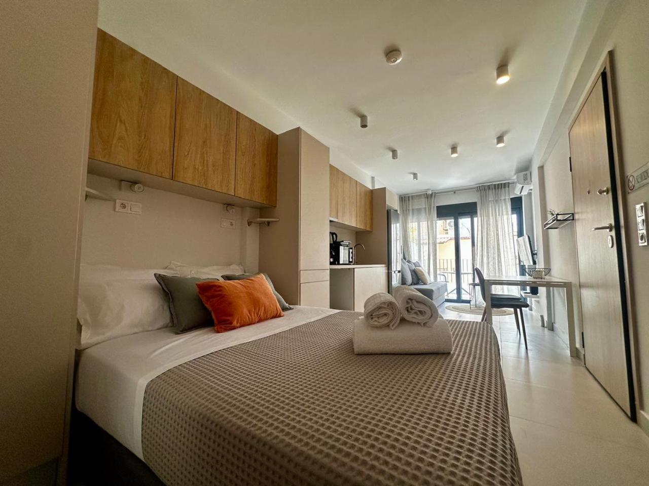 Aparthotel Alki-House Atene Esterno foto