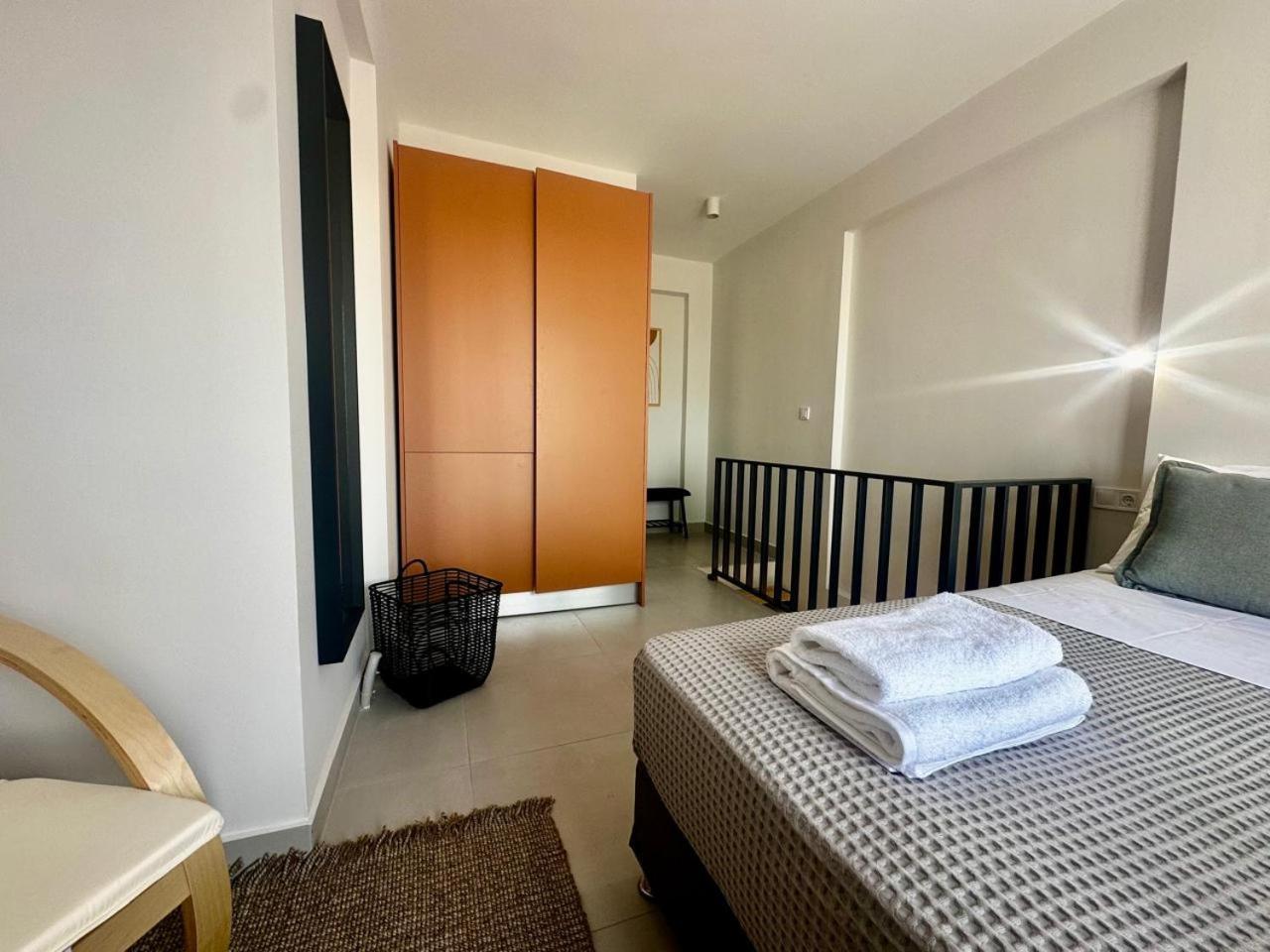 Aparthotel Alki-House Atene Esterno foto