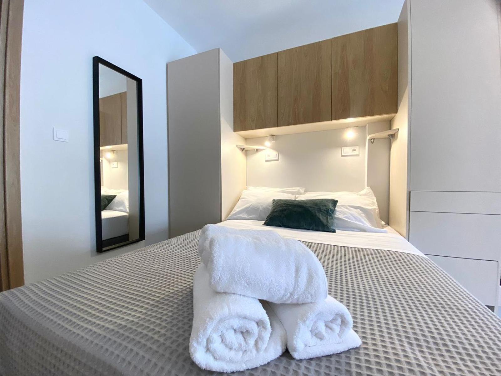 Aparthotel Alki-House Atene Esterno foto